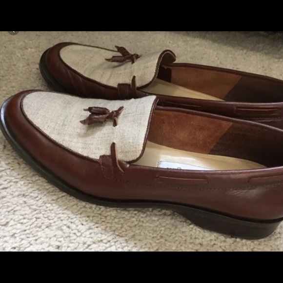 Etienne Aigner Shoes - NWOT Etienne Aigner Tassel shoes